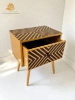 Elegant Antique Table - Image 3