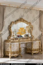 Royal Victorian Carved Luxury Set - Image 3